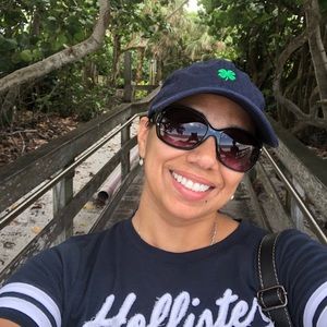 Meet your Posher, Liz